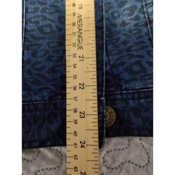 Chicos Cheetah Print Blue Denim Jacket 3/4 Sleeve Size 1 (M/8) - Picture 6 of 6